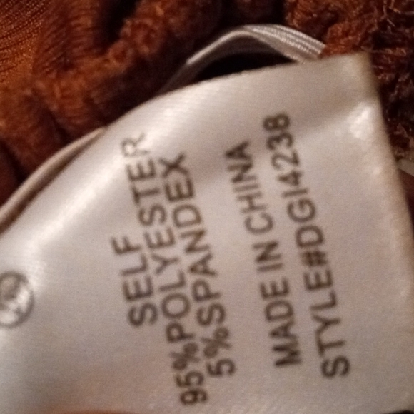 Dress - Picture 4 of 5